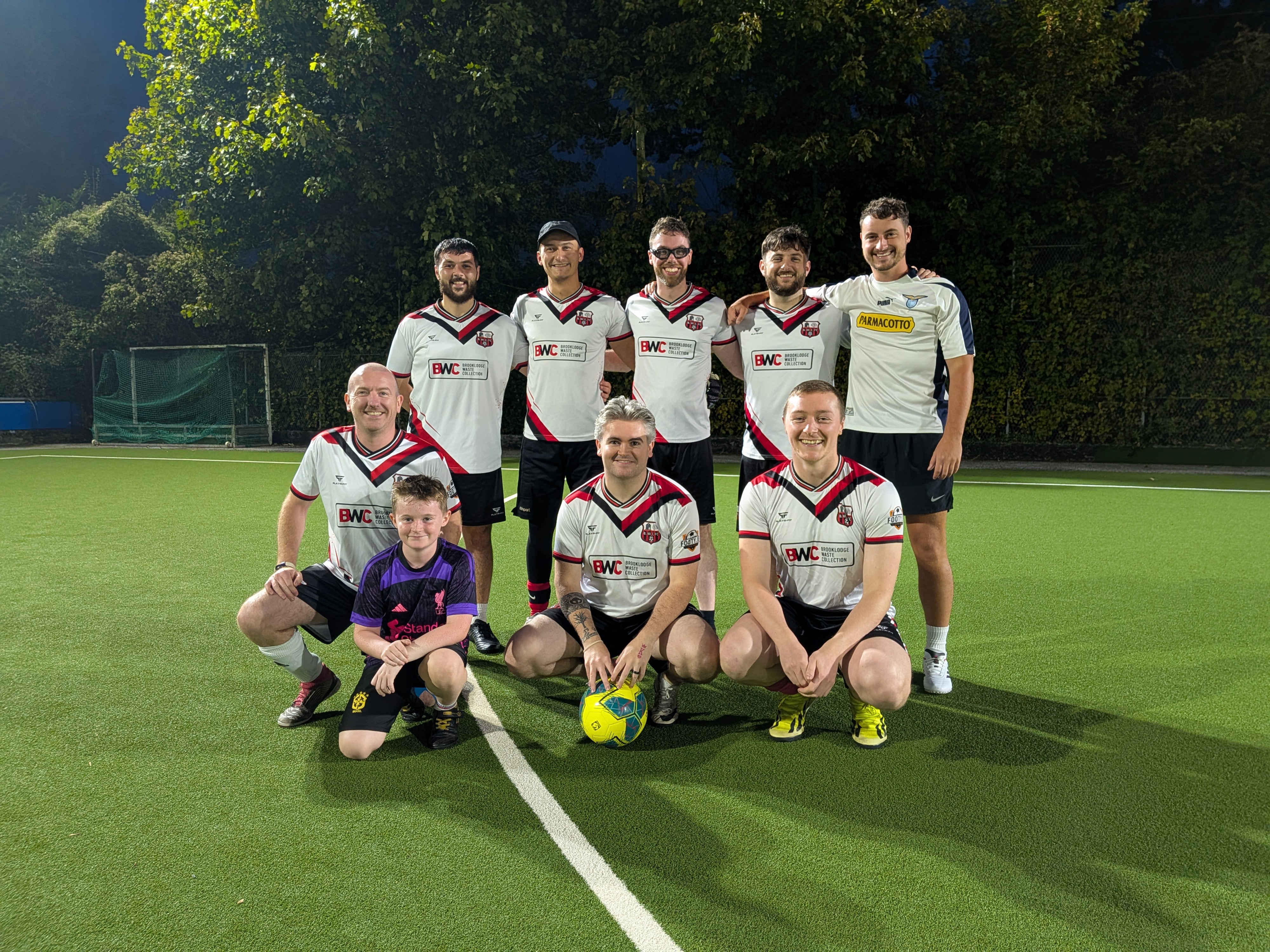 footy.ie soccer in cork team photo
